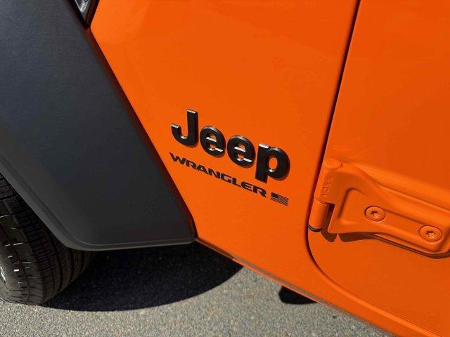 new 2025 Jeep Wrangler car, priced at $43,064