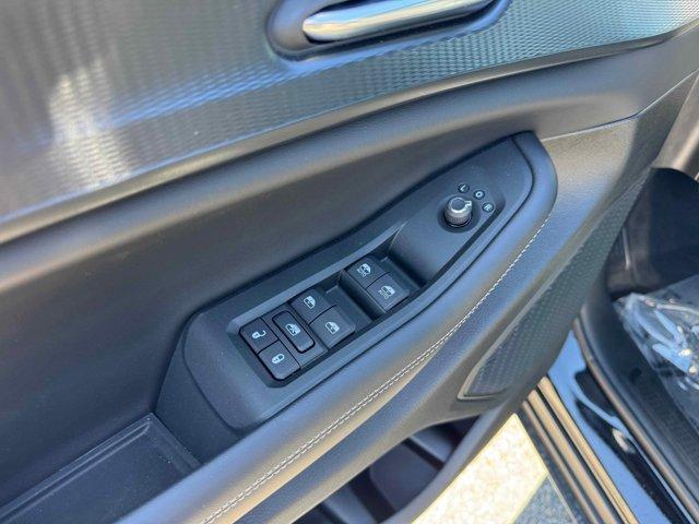 new 2025 Jeep Grand Cherokee car, priced at $42,468