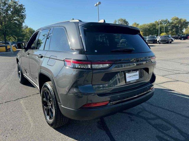 new 2025 Jeep Grand Cherokee car, priced at $41,289