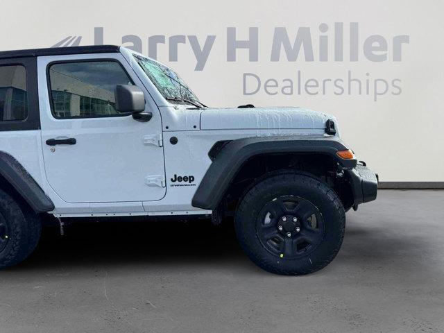 new 2025 Jeep Wrangler car, priced at $35,289