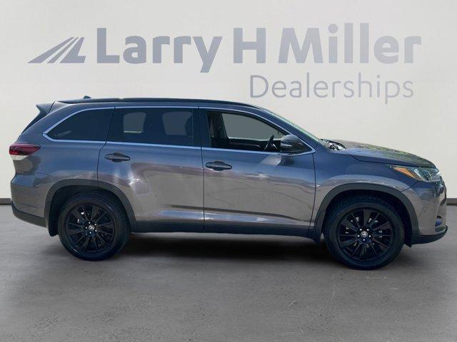 used 2019 Toyota Highlander car, priced at $26,419