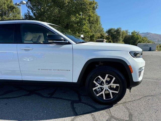 new 2025 Jeep Grand Cherokee car, priced at $41,912