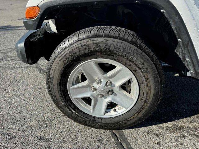 used 2022 Jeep Gladiator car, priced at $30,395