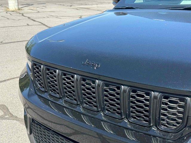 new 2025 Jeep Grand Cherokee car, priced at $46,986
