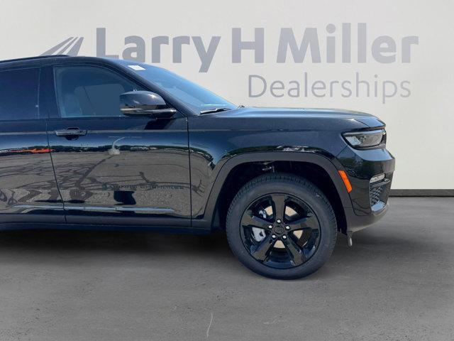 new 2025 Jeep Grand Cherokee car, priced at $46,986