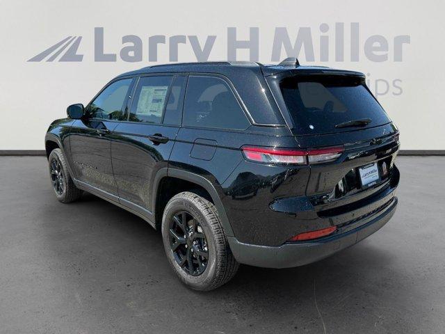 used 2025 Jeep Grand Cherokee car, priced at $39,908