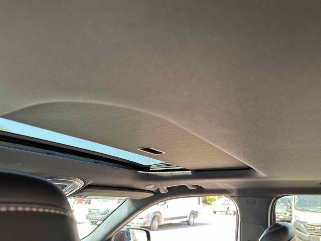 used 2025 Jeep Grand Cherokee car, priced at $39,908