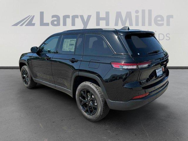 used 2025 Jeep Grand Cherokee car, priced at $39,908