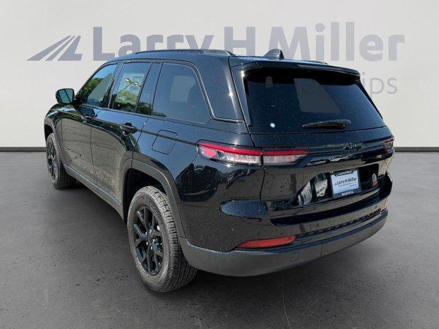 used 2025 Jeep Grand Cherokee car, priced at $39,908