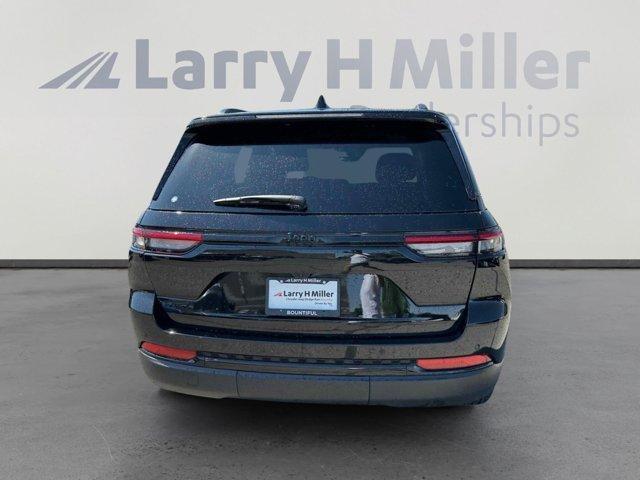 used 2025 Jeep Grand Cherokee car, priced at $39,908