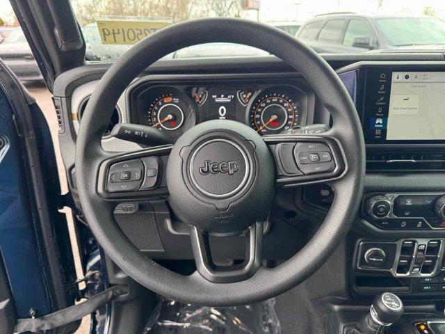 new 2025 Jeep Wrangler car, priced at $43,365