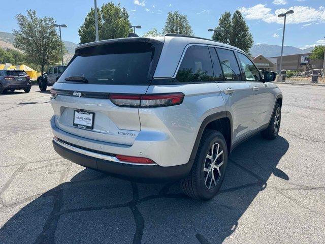 new 2025 Jeep Grand Cherokee car, priced at $44,533