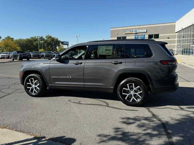 new 2025 Jeep Grand Cherokee L car, priced at $44,408