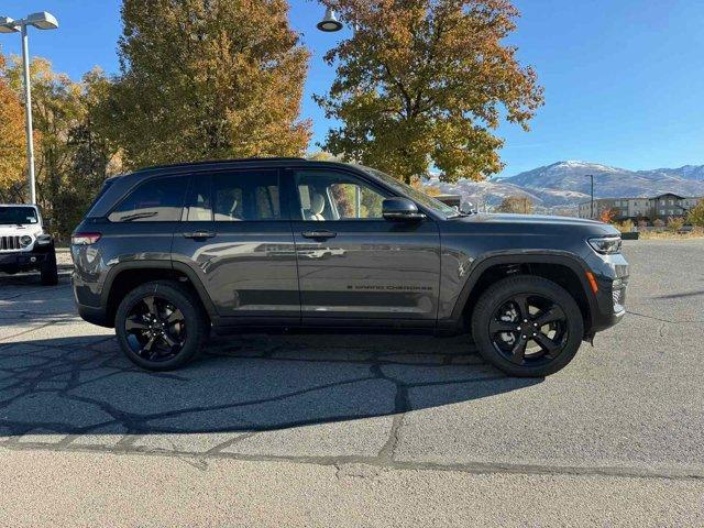 new 2025 Jeep Grand Cherokee car, priced at $51,385