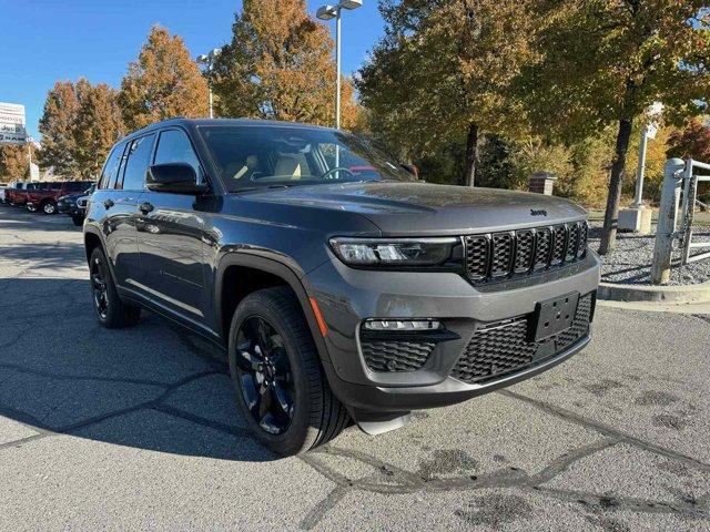 new 2025 Jeep Grand Cherokee car, priced at $51,385