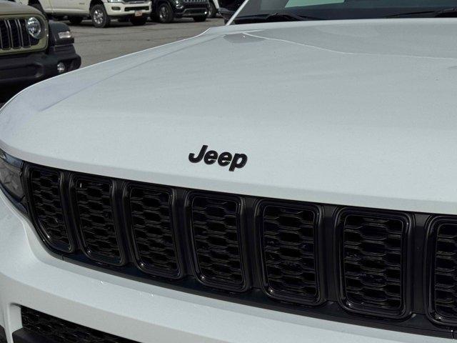 new 2025 Jeep Grand Cherokee L car, priced at $44,888