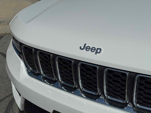used 2023 Jeep Grand Cherokee car, priced at $25,882