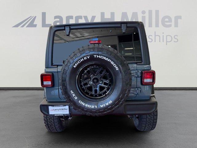 new 2025 Jeep Wrangler car, priced at $52,722