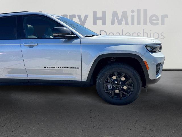 new 2025 Jeep Grand Cherokee car, priced at $42,468