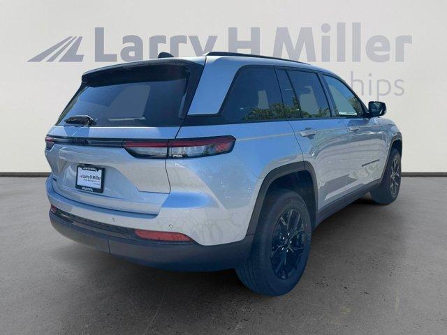 new 2025 Jeep Grand Cherokee car, priced at $42,468