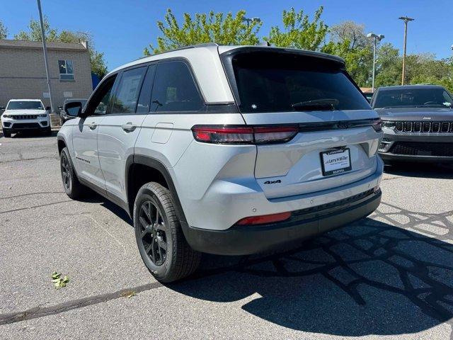 new 2025 Jeep Grand Cherokee car, priced at $43,705