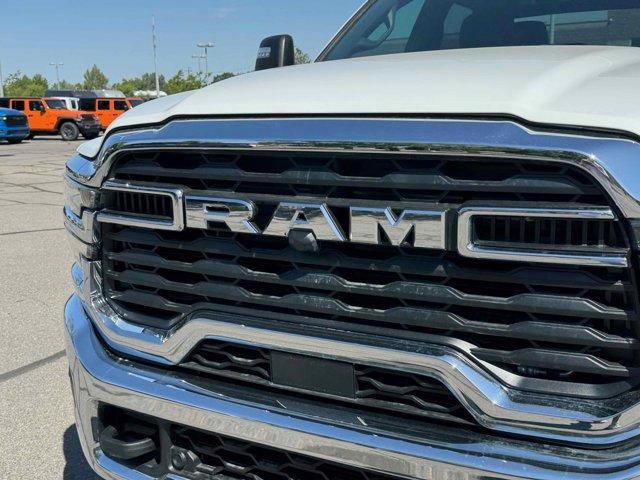 new 2025 Ram 2500 car, priced at $67,527
