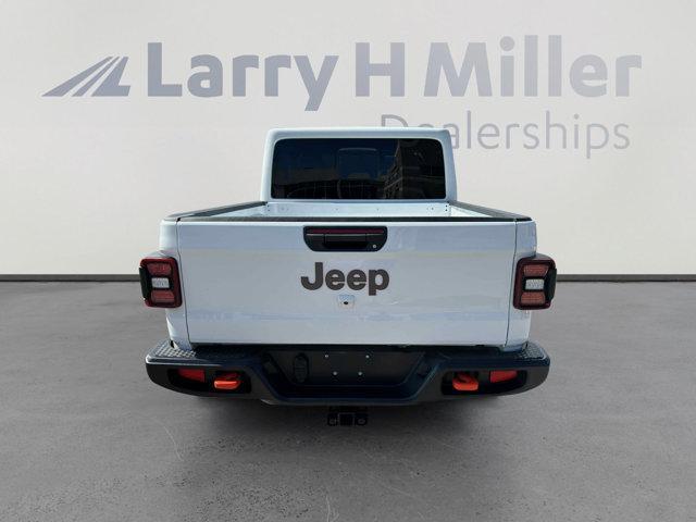used 2022 Jeep Gladiator car, priced at $38,155