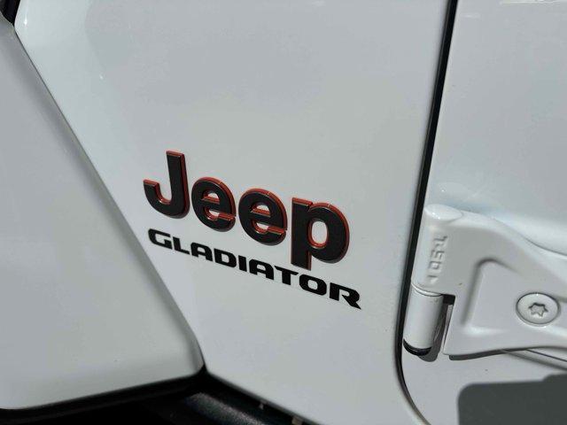 used 2022 Jeep Gladiator car, priced at $38,155