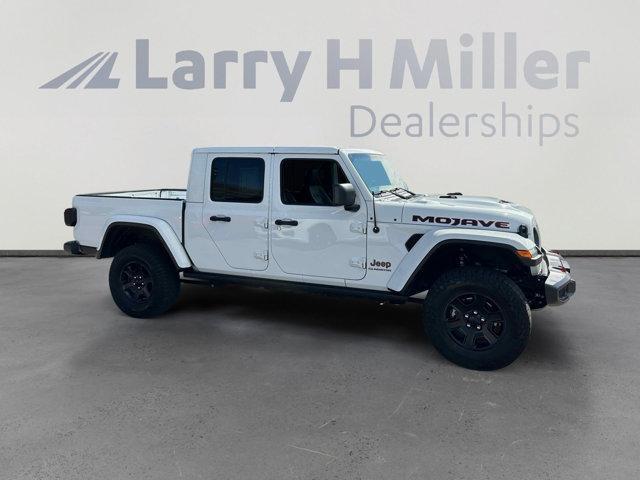 used 2022 Jeep Gladiator car, priced at $38,155