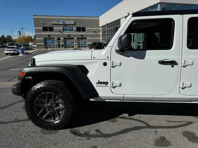 new 2025 Jeep Wrangler car, priced at $42,168