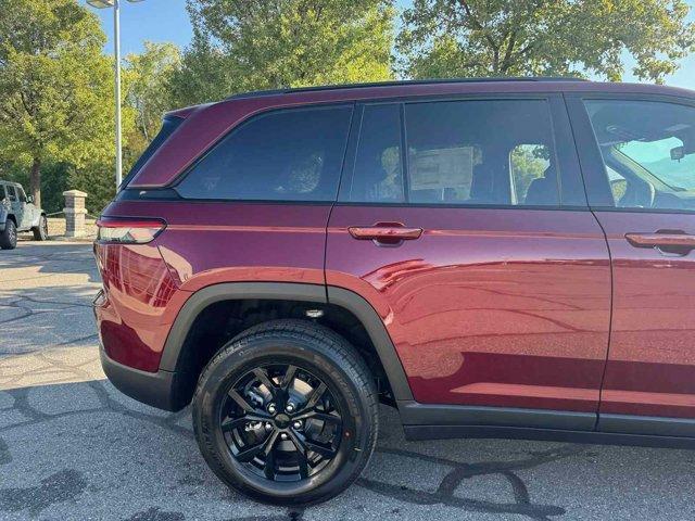 new 2025 Jeep Grand Cherokee car, priced at $41,289