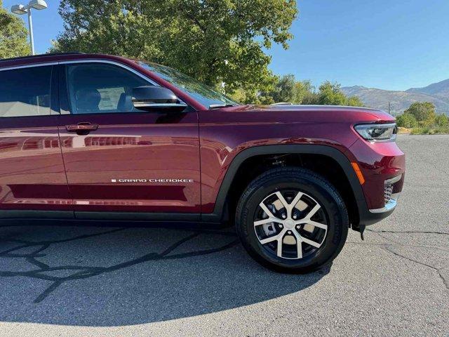 new 2025 Jeep Grand Cherokee L car, priced at $44,408