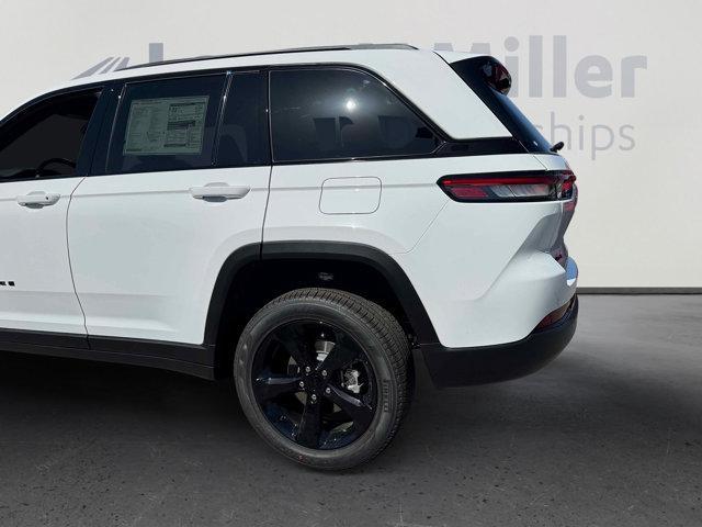 new 2025 Jeep Grand Cherokee car, priced at $53,446