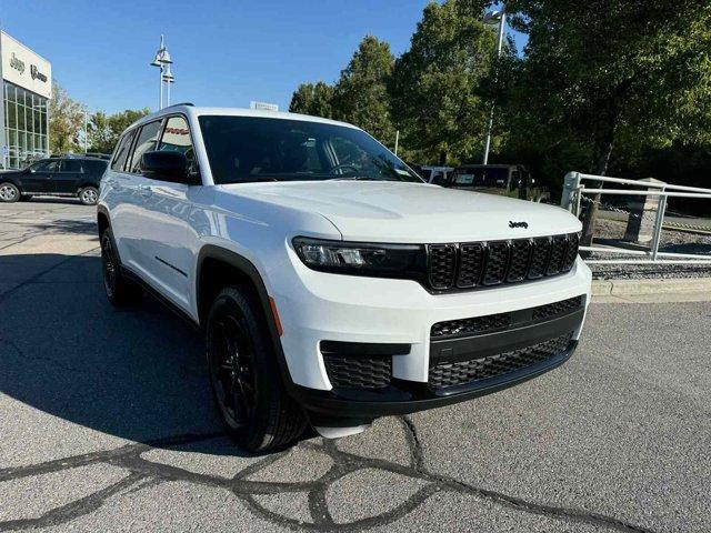 new 2025 Jeep Grand Cherokee L car, priced at $42,713