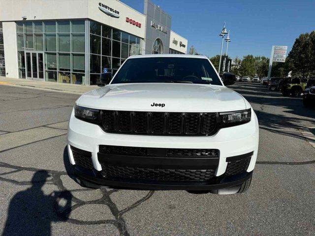 new 2025 Jeep Grand Cherokee L car, priced at $42,713