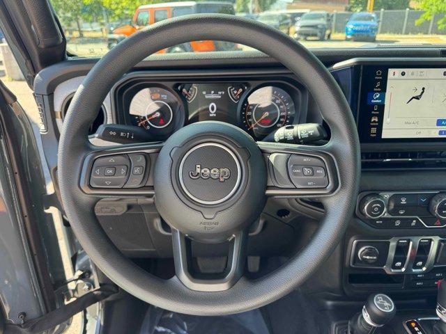 new 2025 Jeep Wrangler car, priced at $37,089