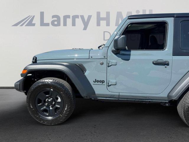 new 2025 Jeep Wrangler car, priced at $37,089