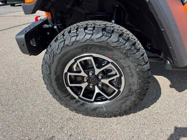 new 2025 Jeep Wrangler car, priced at $58,113