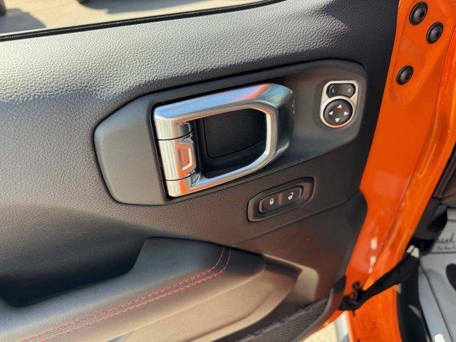 new 2025 Jeep Wrangler car, priced at $58,113
