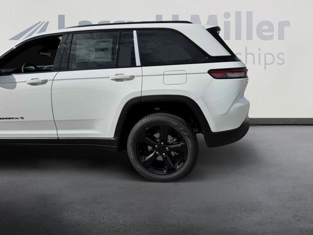 new 2025 Jeep Grand Cherokee car, priced at $46,614