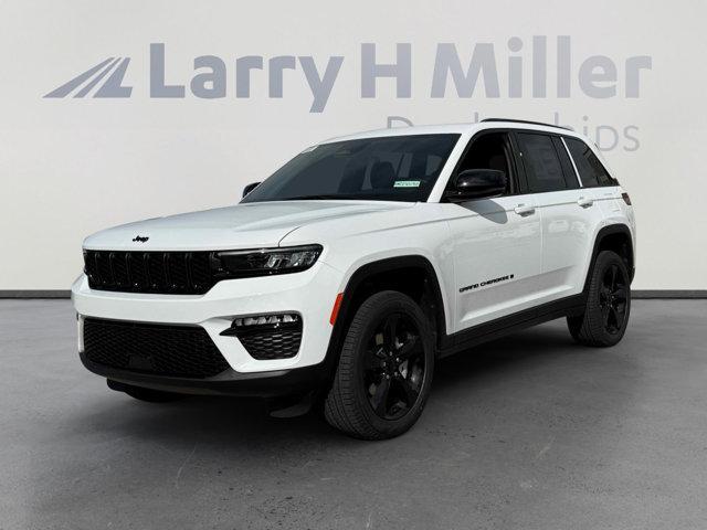 new 2025 Jeep Grand Cherokee car, priced at $46,614