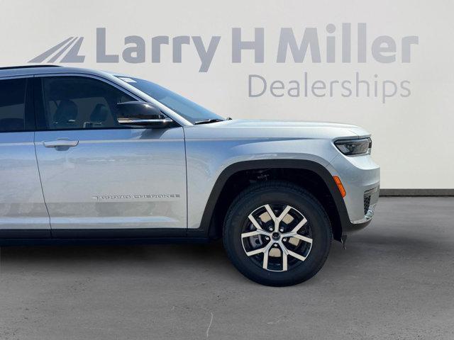 new 2025 Jeep Grand Cherokee L car, priced at $46,960
