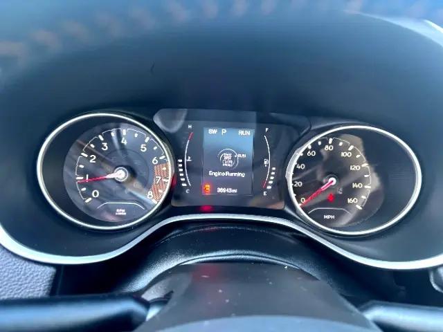 used 2018 Jeep Cherokee car, priced at $15,497
