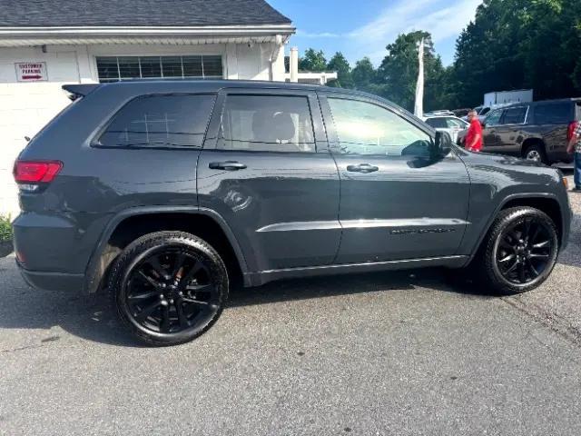 used 2017 Jeep Grand Cherokee car, priced at $17,997