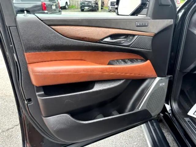 used 2018 Cadillac Escalade car, priced at $29,550