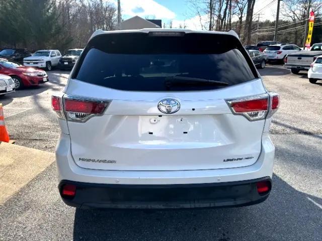 used 2015 Toyota Highlander car, priced at $16,777
