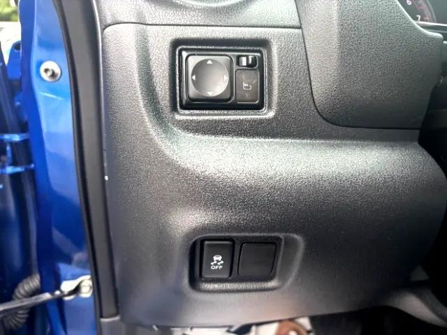 used 2014 Nissan Versa Note car, priced at $7,800