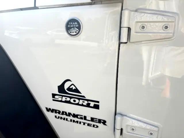 used 2010 Jeep Wrangler Unlimited car, priced at $15,997
