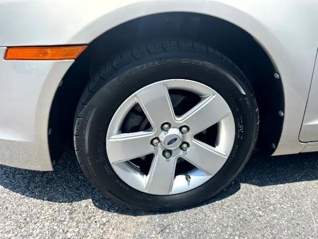 used 2009 Ford Fusion car, priced at $7,997
