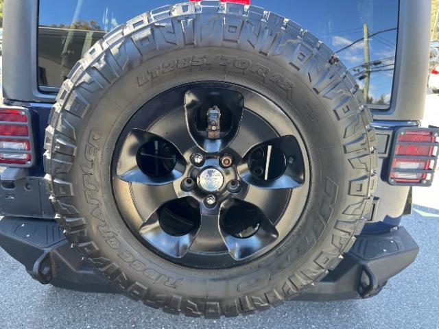 used 2013 Jeep Wrangler Unlimited car, priced at $17,497